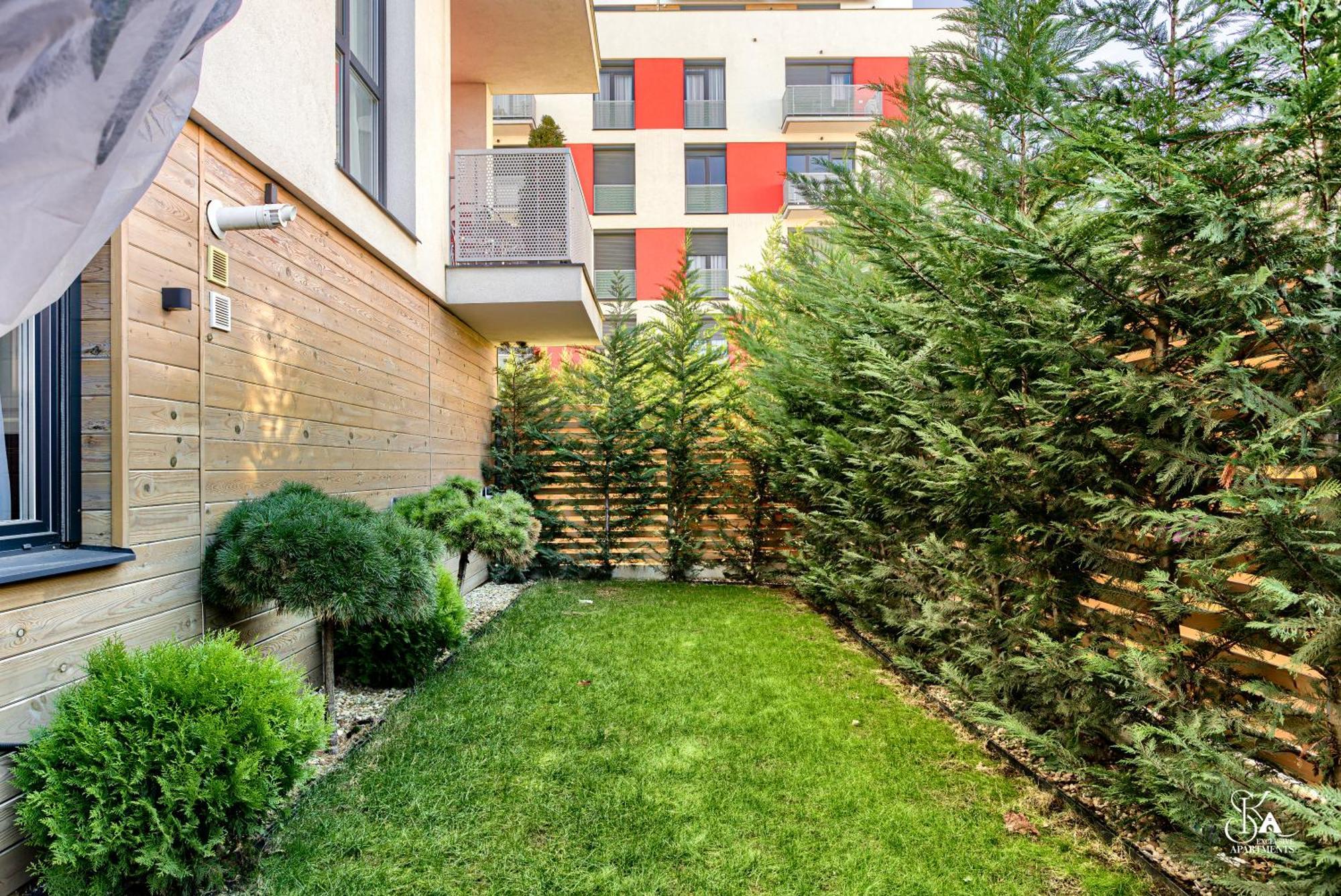 Sika Garden Apartment Arad Exterior photo