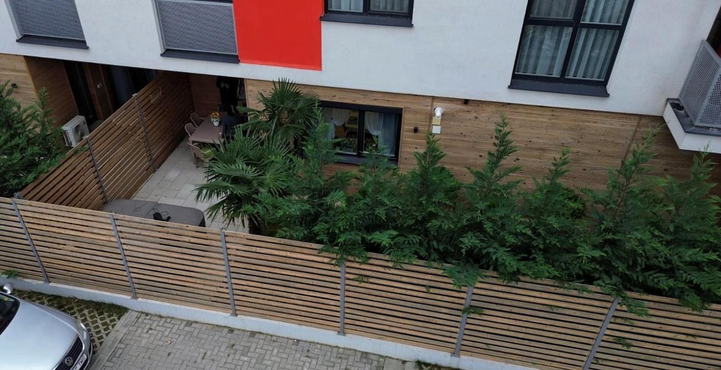 Sika Garden Apartment Arad Exterior photo